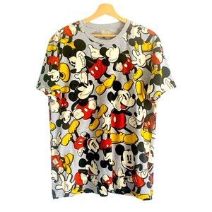 Disney Mickey Mouse All Over Print T-shirt Pie Eye Vintage Theme Large NWOT